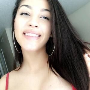 Meet your Posher, Jayah